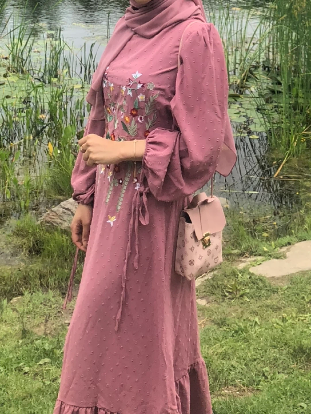 Embroidered Pink Dress with Puff Sleeves - photo 2