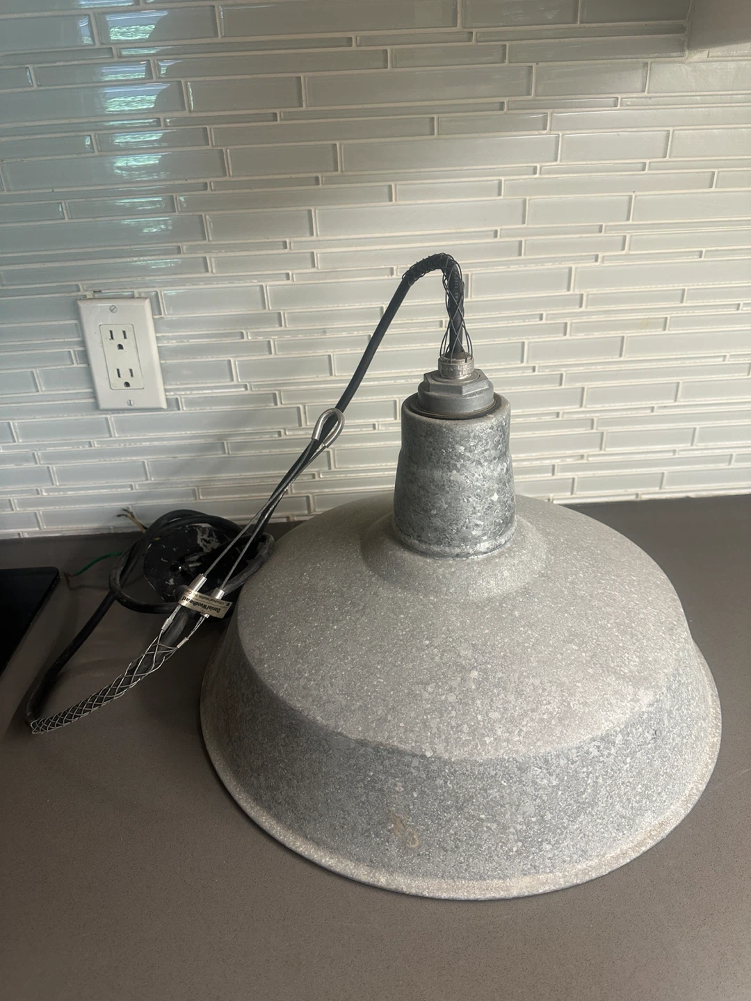 VINTAGE INDUSTRIAL GALVANIZED STEEL CEILING LIGHT FIXTURE LAMP