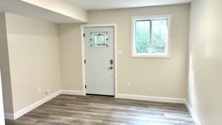 1 Bedroom Unit Downtown - photo 3