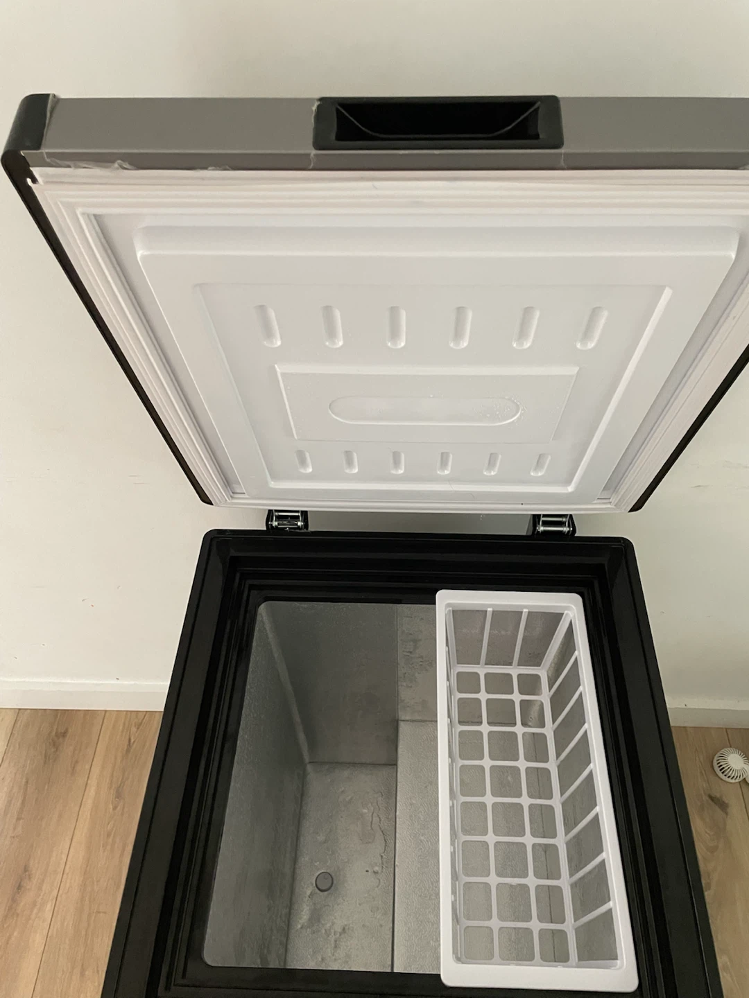 Chest Freezer - photo 2