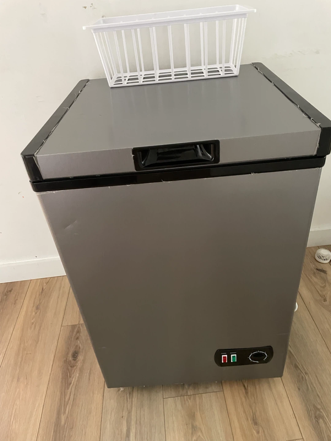 Chest Freezer - photo 3
