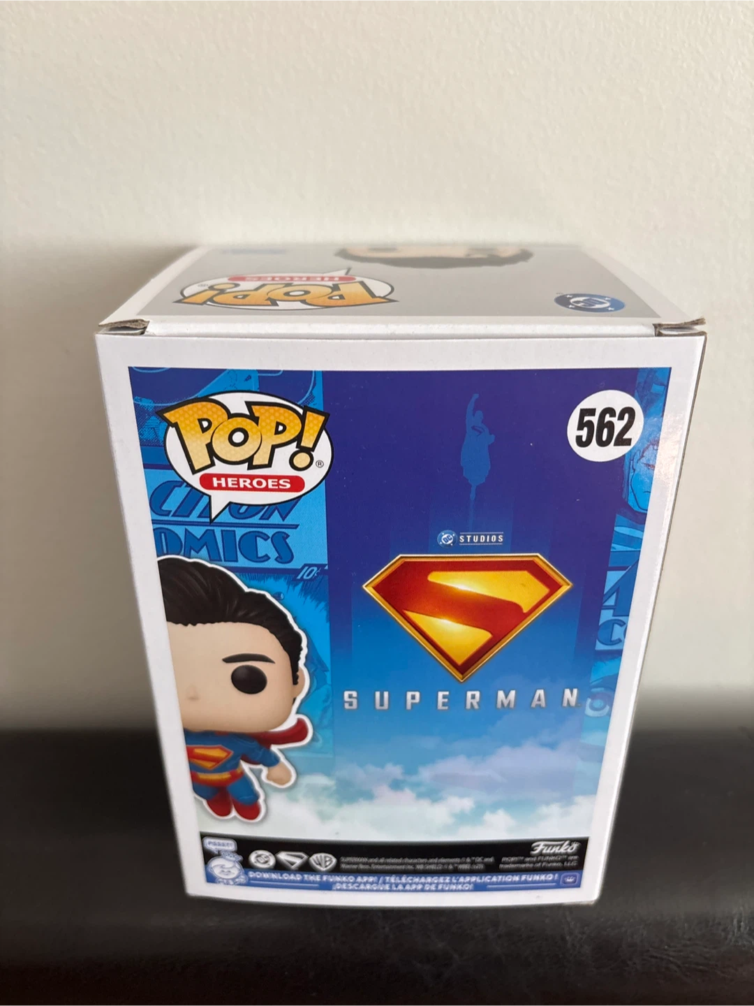 Funko Pop! Superman #562 – DC Comics – New in Box - photo 3