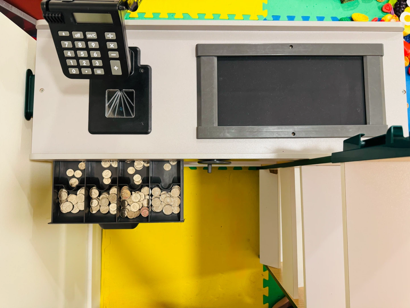 Fresh Mart Play Grocery Store with Cash Register - photo 3