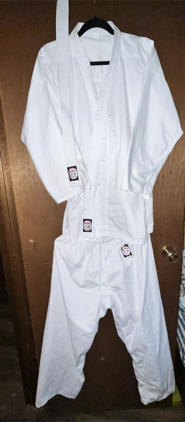 MIKADO - Taekwondo Uniform, Belt Included - photo 4