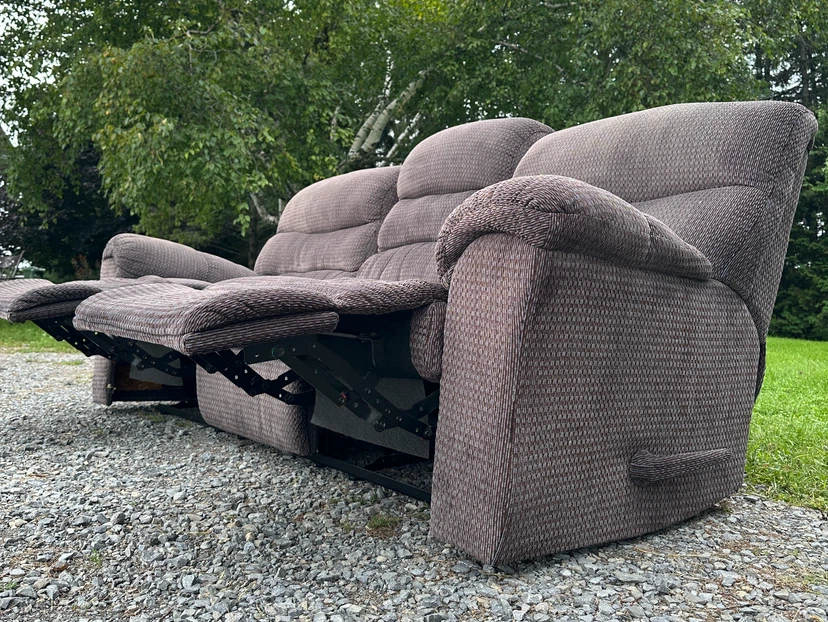 3 Seater Grey/ Brown Reclining Sofa (CAN DELIVER) - photo 5