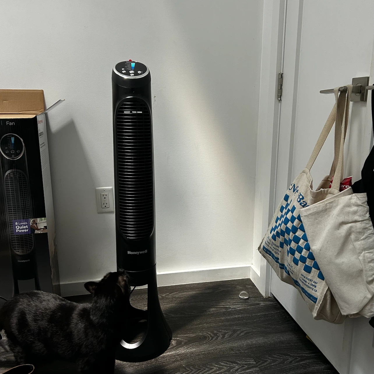 Honeywell QuietSet 8 Whole Room Tower Fan