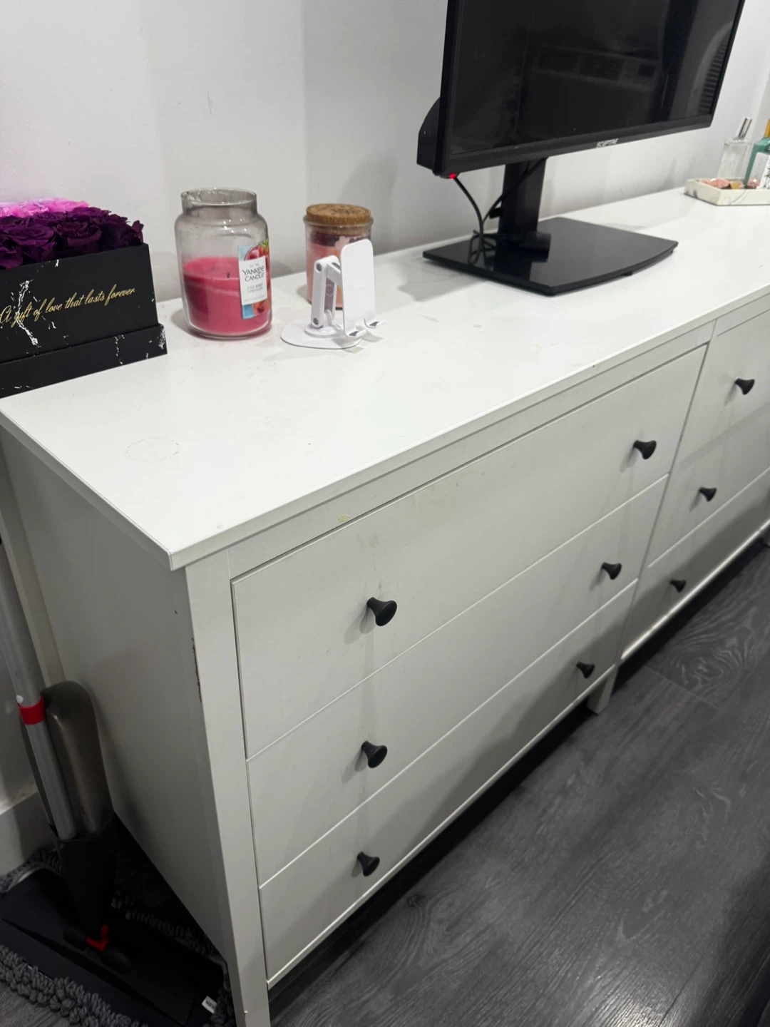 White 6 Drawer Dresser• Move Out Sale