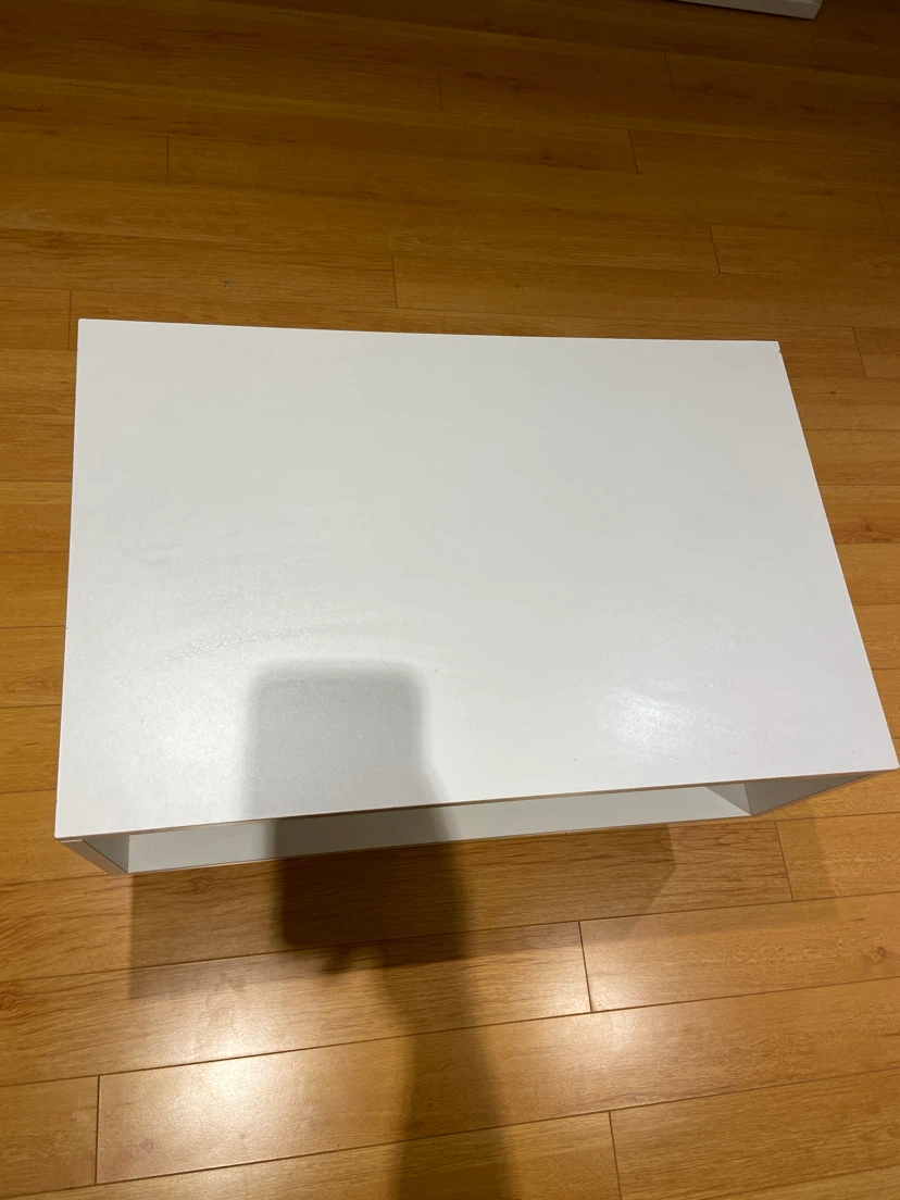 White Coffee Table with Wooden Legs - photo 2