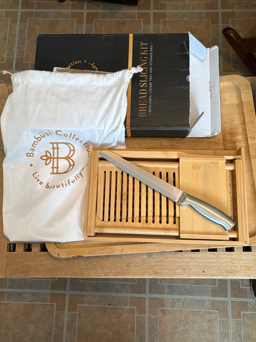 Bambusi Bread Slicing Kit with Knife, Crumb Tray & Bag