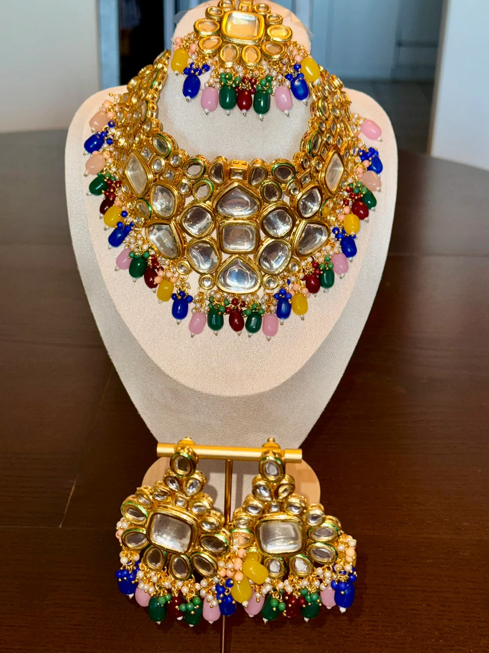 Gold-tone Kundan Necklace Set with Earrings and Tikka