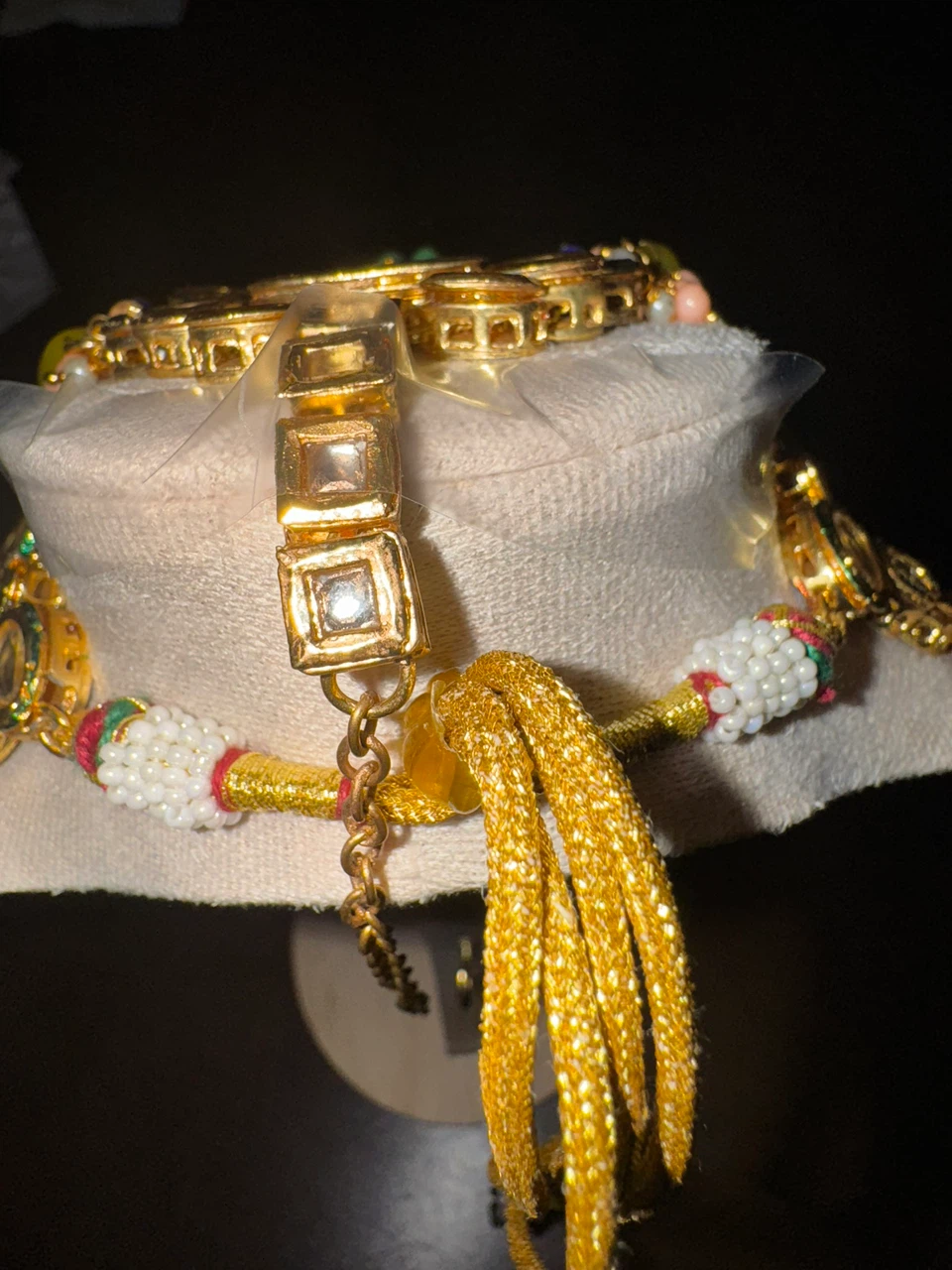 Gold-tone Kundan Necklace Set with Earrings and Tikka - photo 2