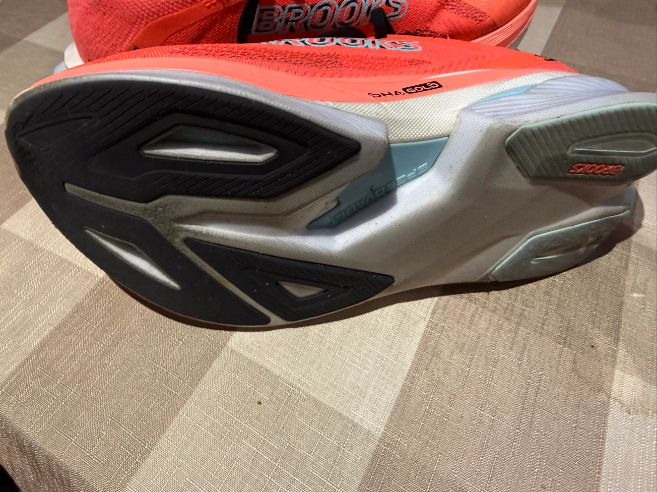 Brooks Hyperion Max 3-Men’s 10 - photo 4