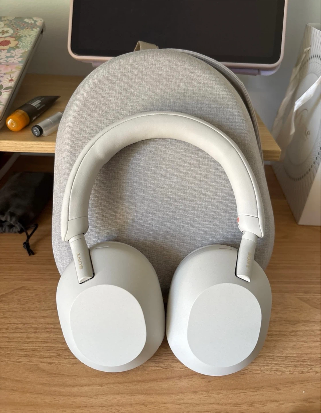 Sony WH-1000XM5 Noise Cancelling Headphones