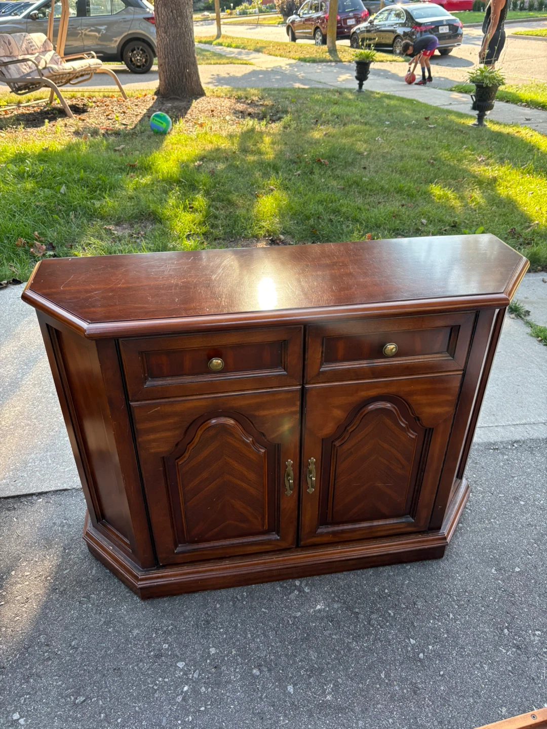 Mahogany Accent Cabinet with Drawers and Doors - photo 2