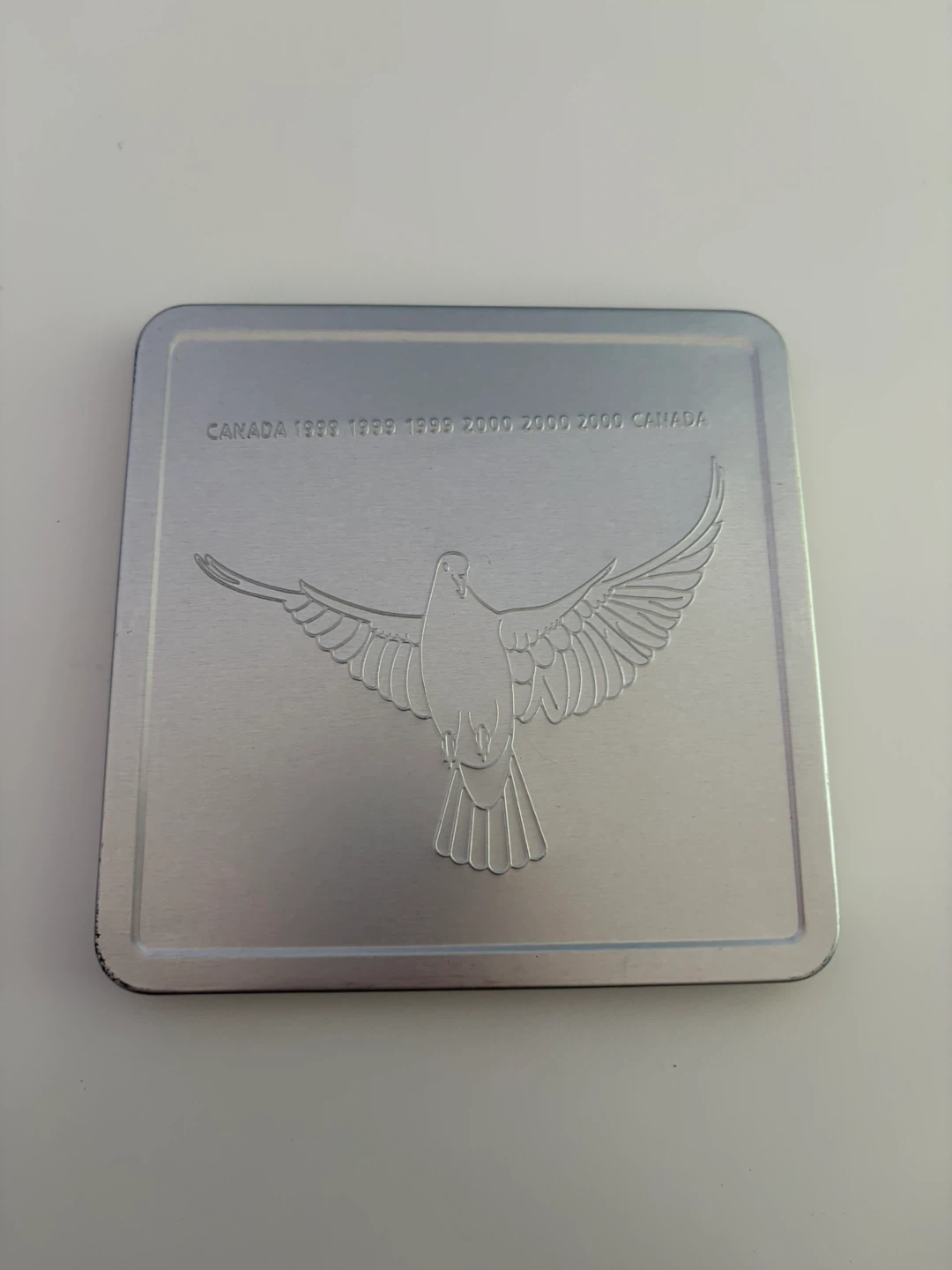 Canada Post Millenium Coin Token 2000 - photo 3