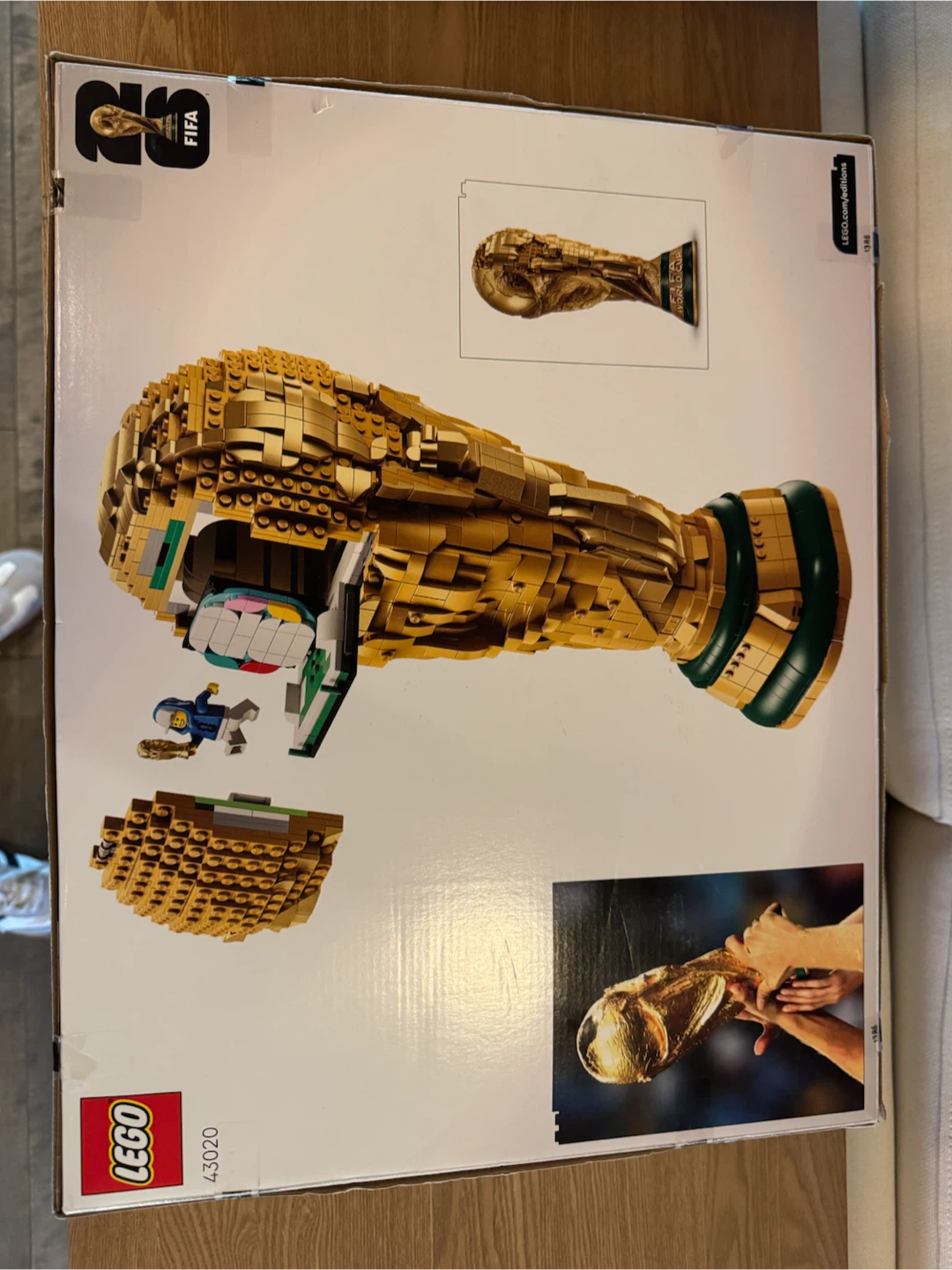 LEGO FIFA World Cup Official Trophy Building Set 43020 - photo 2