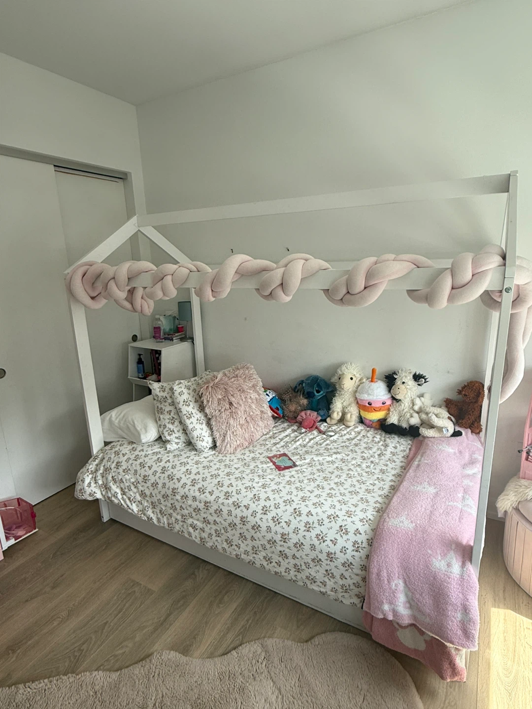 White Kids House Bed Frame - photo 2