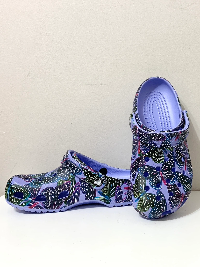 Crocs Womens Clog Size 6 Classic Butterfly Clog/Shoes NEW