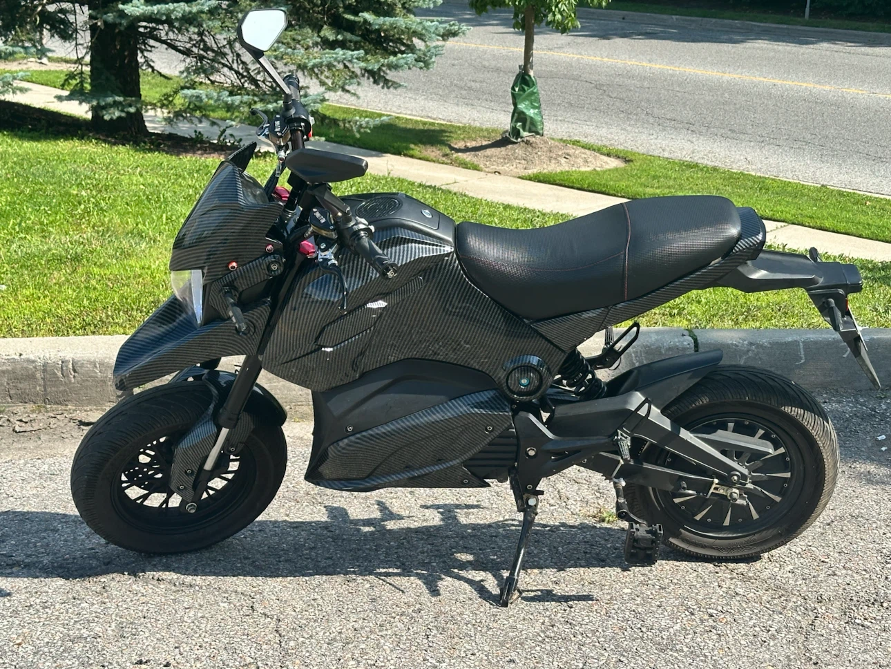 EVOQUE like 72 V 30 Amp Ebike - photo 2