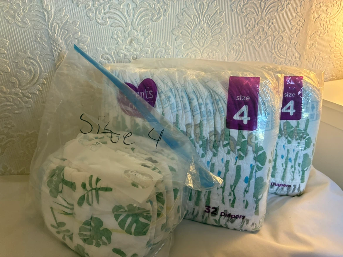 Parents choice size 4 diapers