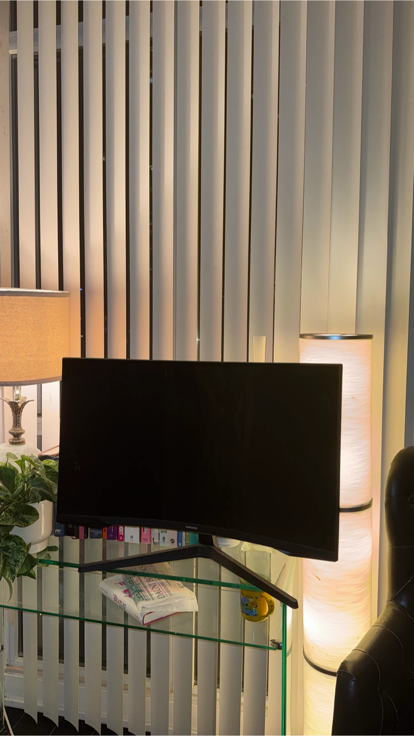 Samsung 23.5" Curved Monitor LC24F390FHNXZA - photo 3