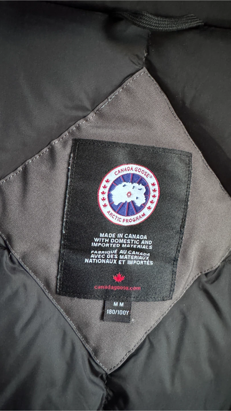 Canada Goose Parka Jacket - Medium - photo 2