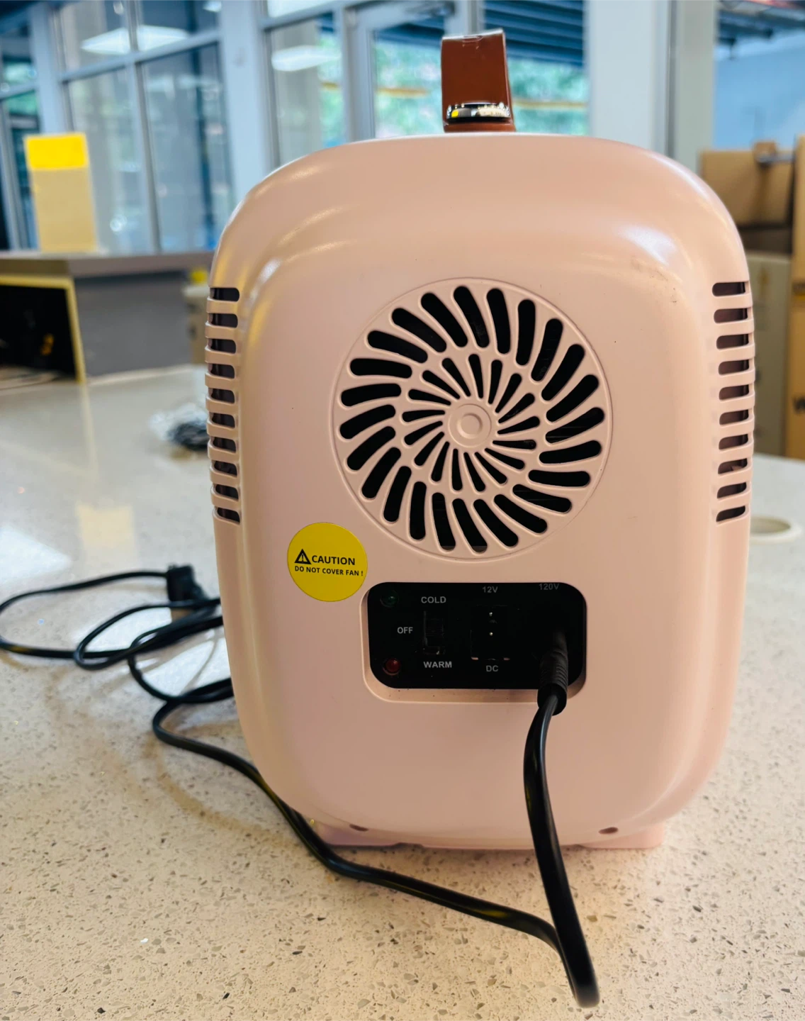 LIGIANTS Mini Fridge Cosmetic Refrigerator - photo 3