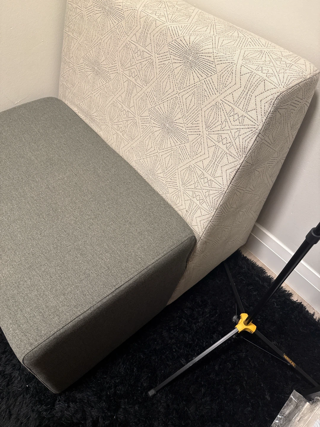 Modern Accent Chair with Ottoman - photo 2