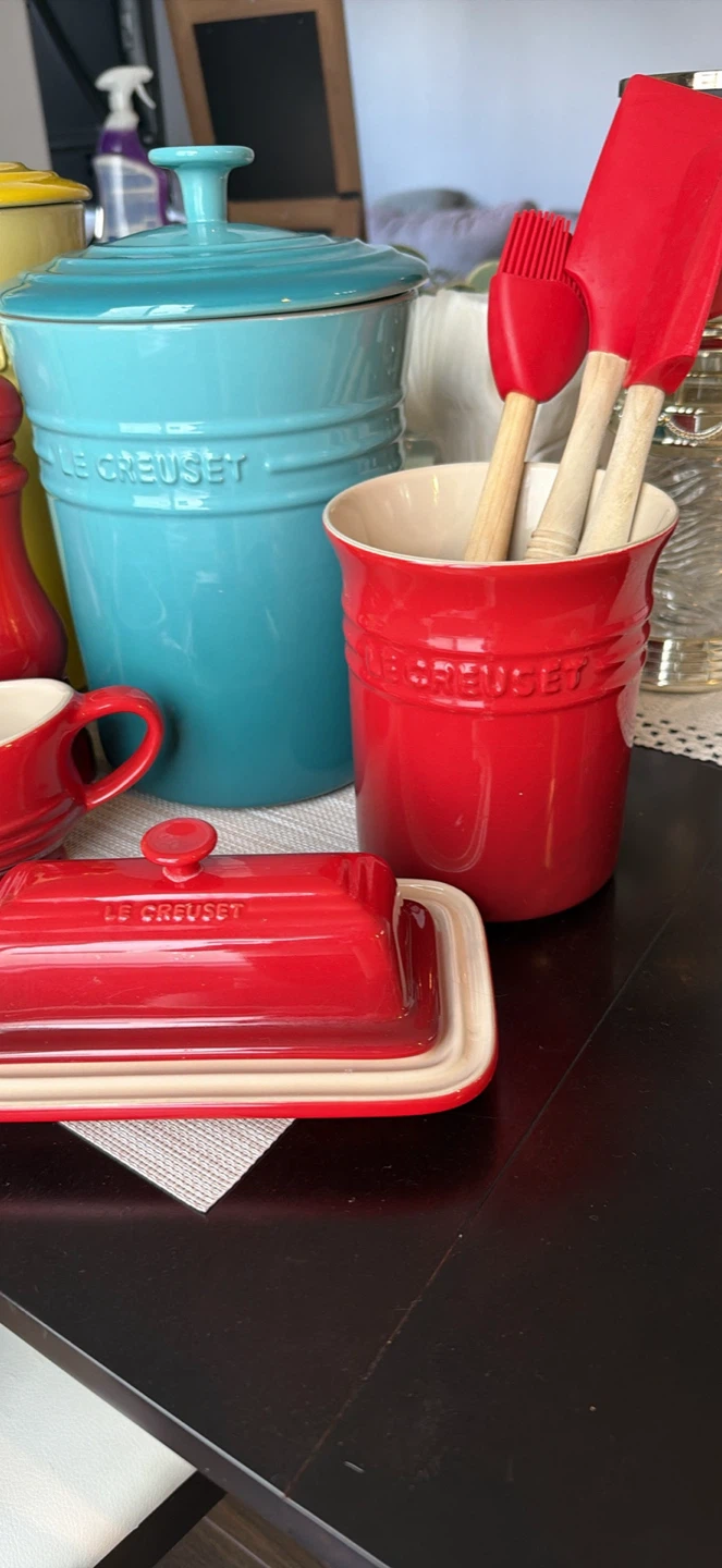 Le Creuset lot - photo 4
