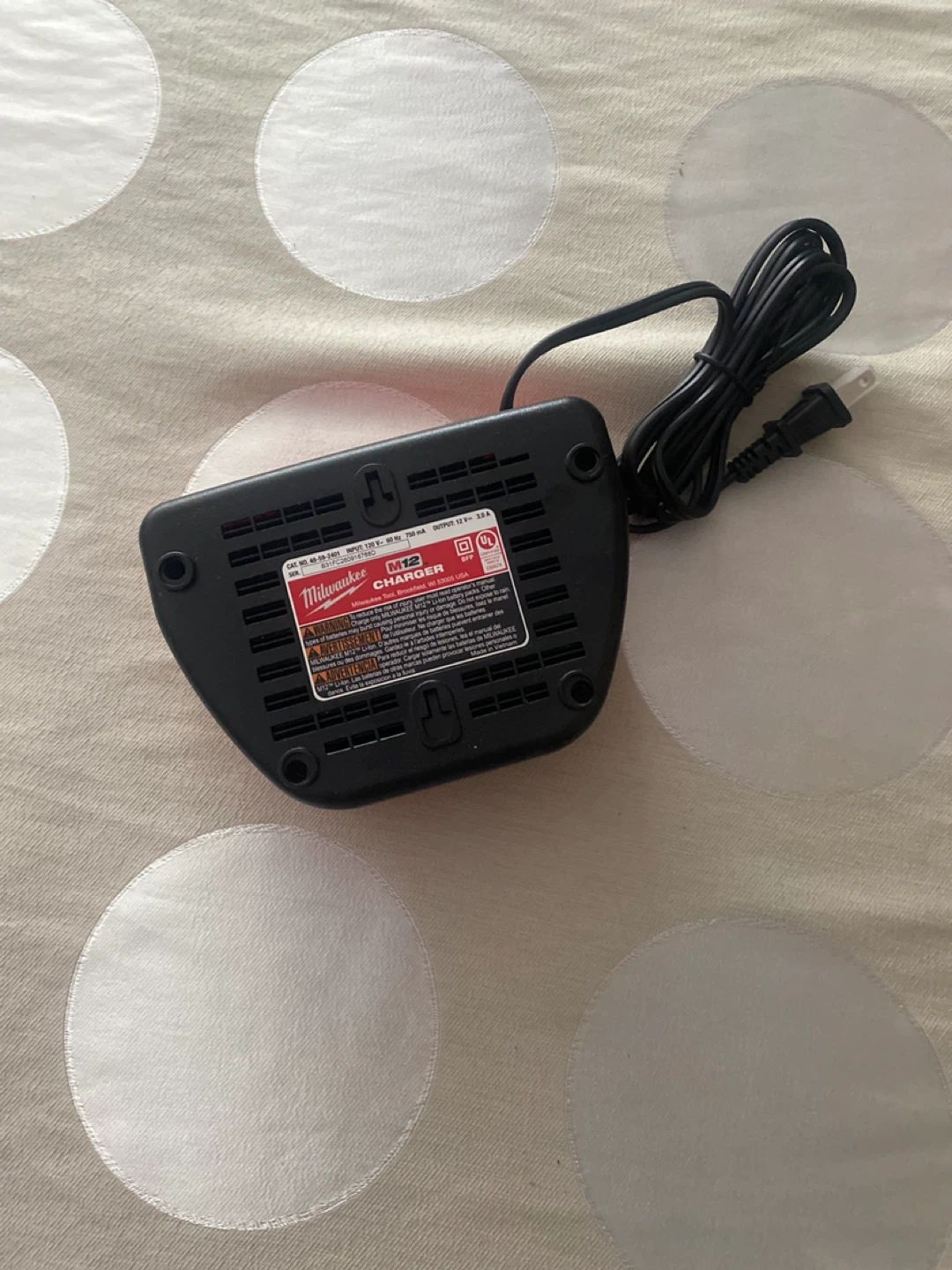 Milwaukee M12 Battery Charger