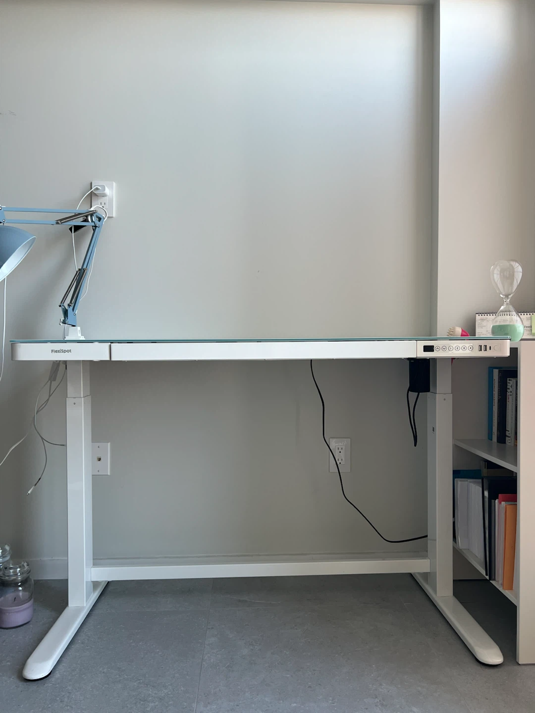 Electronic Standing Desk - photo 2