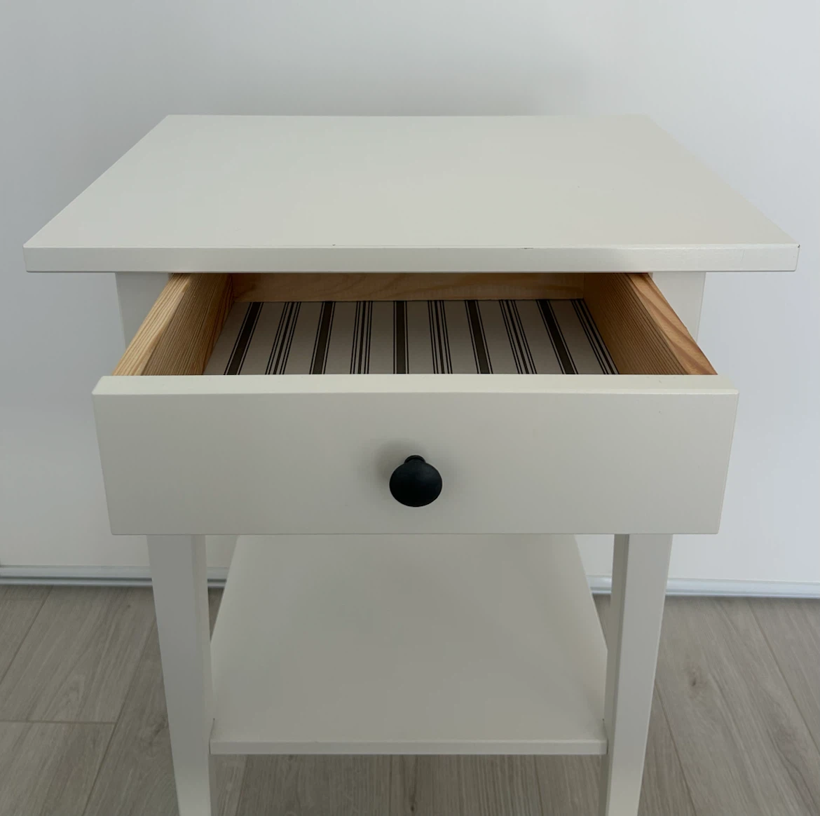 IKEA - White Nightstand - photo 4