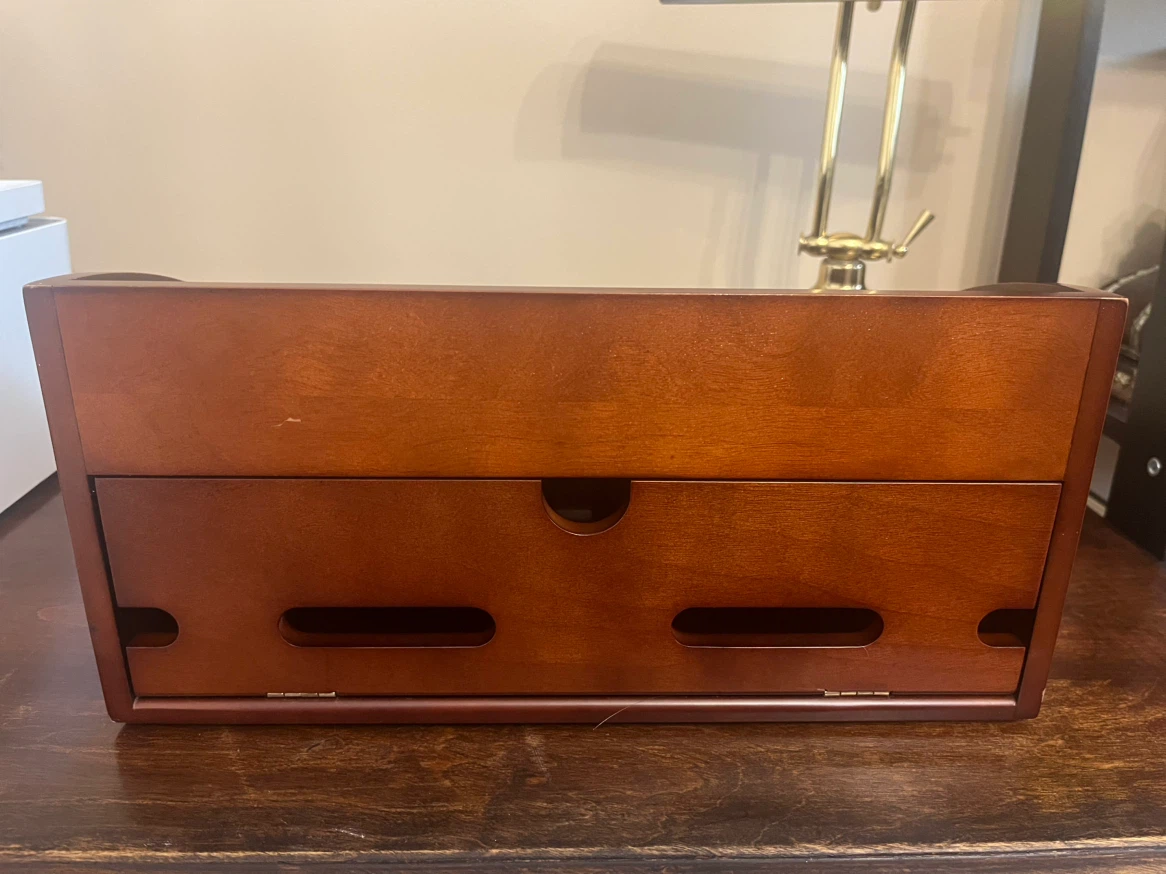 Brookstone Wooden Desk Organizer/Charging Station - photo 4