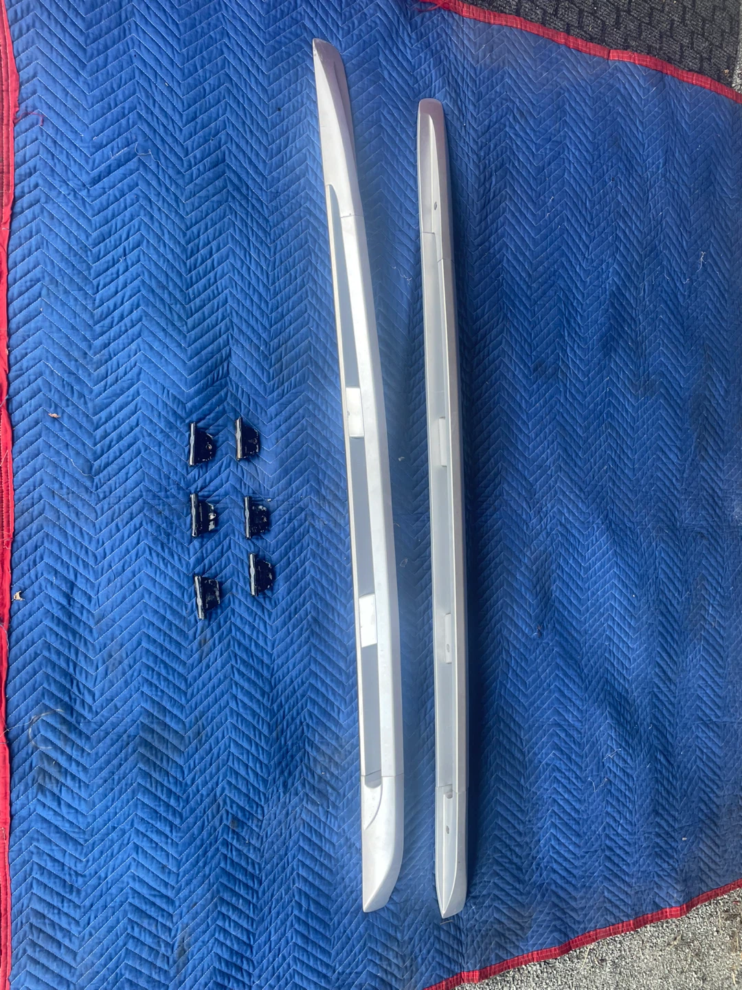 Porsche cayenne side roof rails OEM