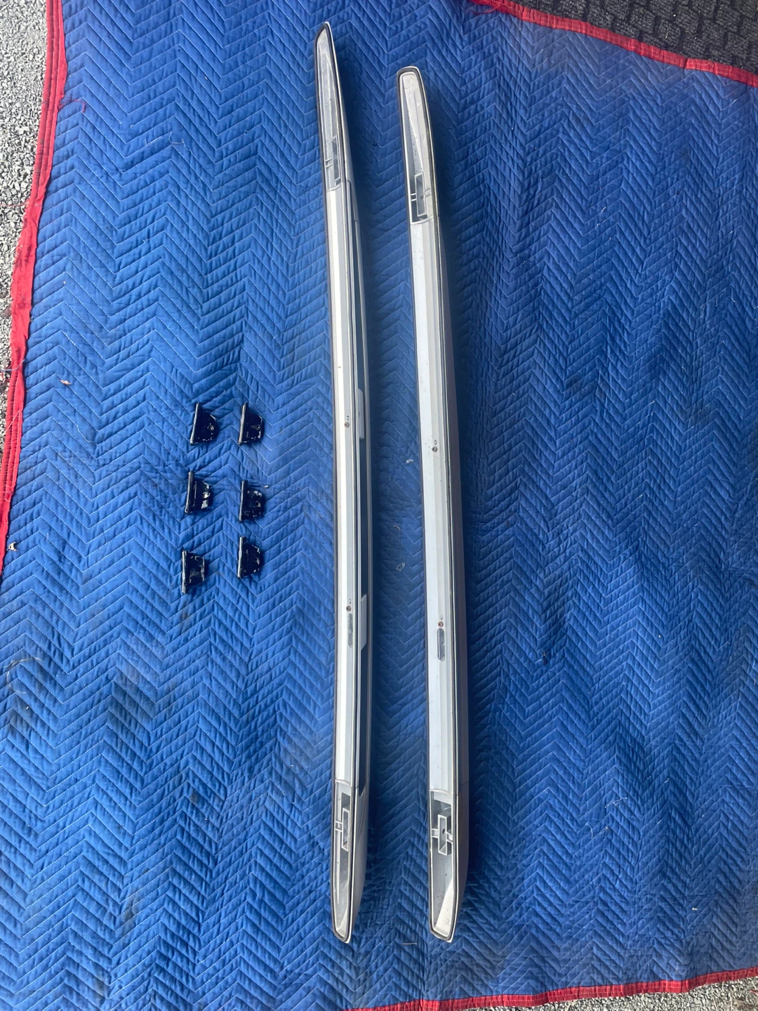 Porsche cayenne side roof rails OEM - photo 3
