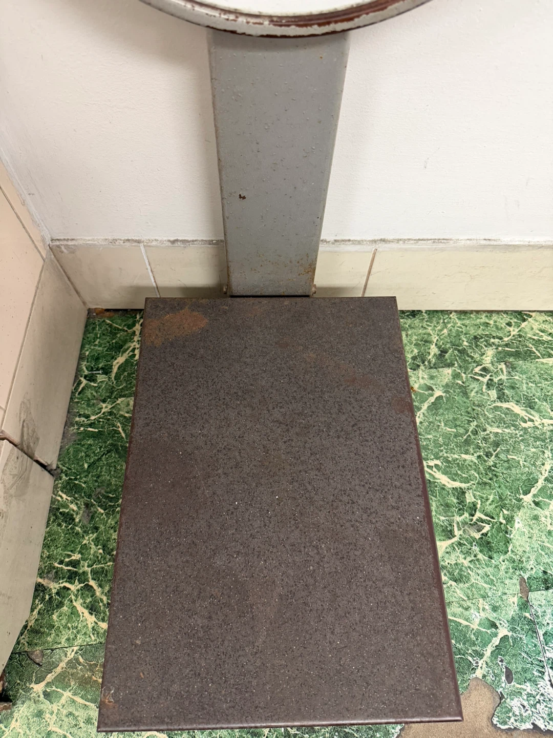R&W Mechanical Scale 130lb Capacity - photo 4