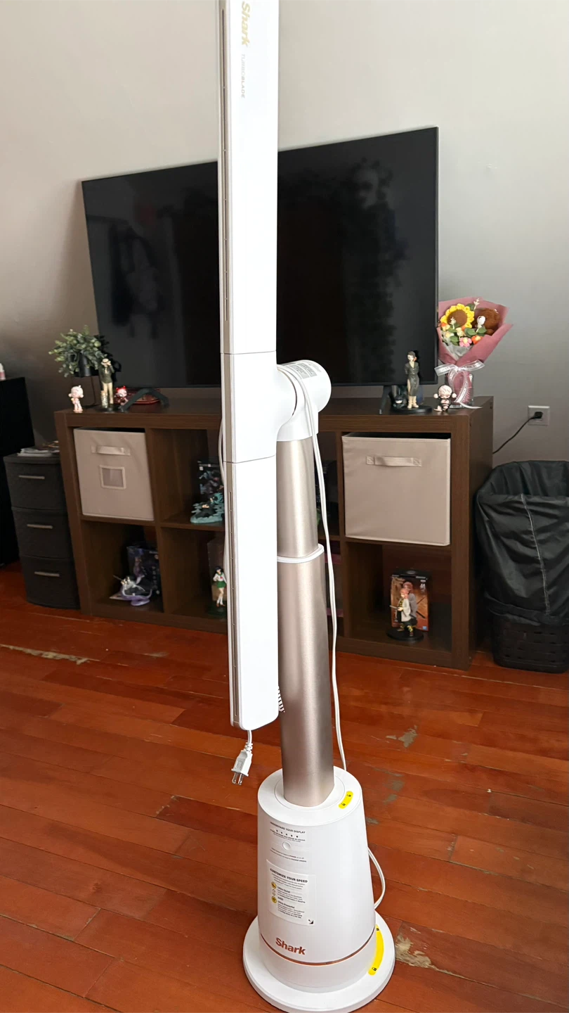 Shark TurboBlade™ Bladeless Tower Fan - photo 3