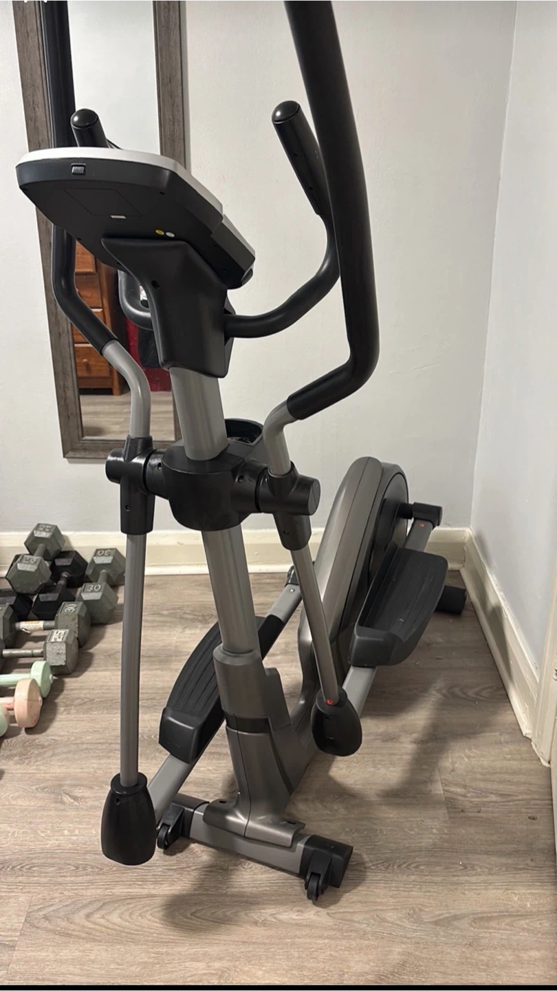 Sunny Health & Fitness Elliptical Exercise Machine - photo 2