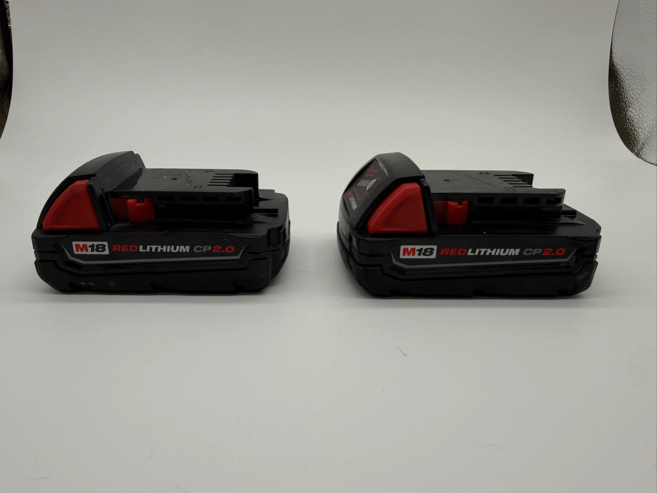 MilwaukeeM18 Lithium-Ion CP 2.0 Ah REDLITHIUM Battery
