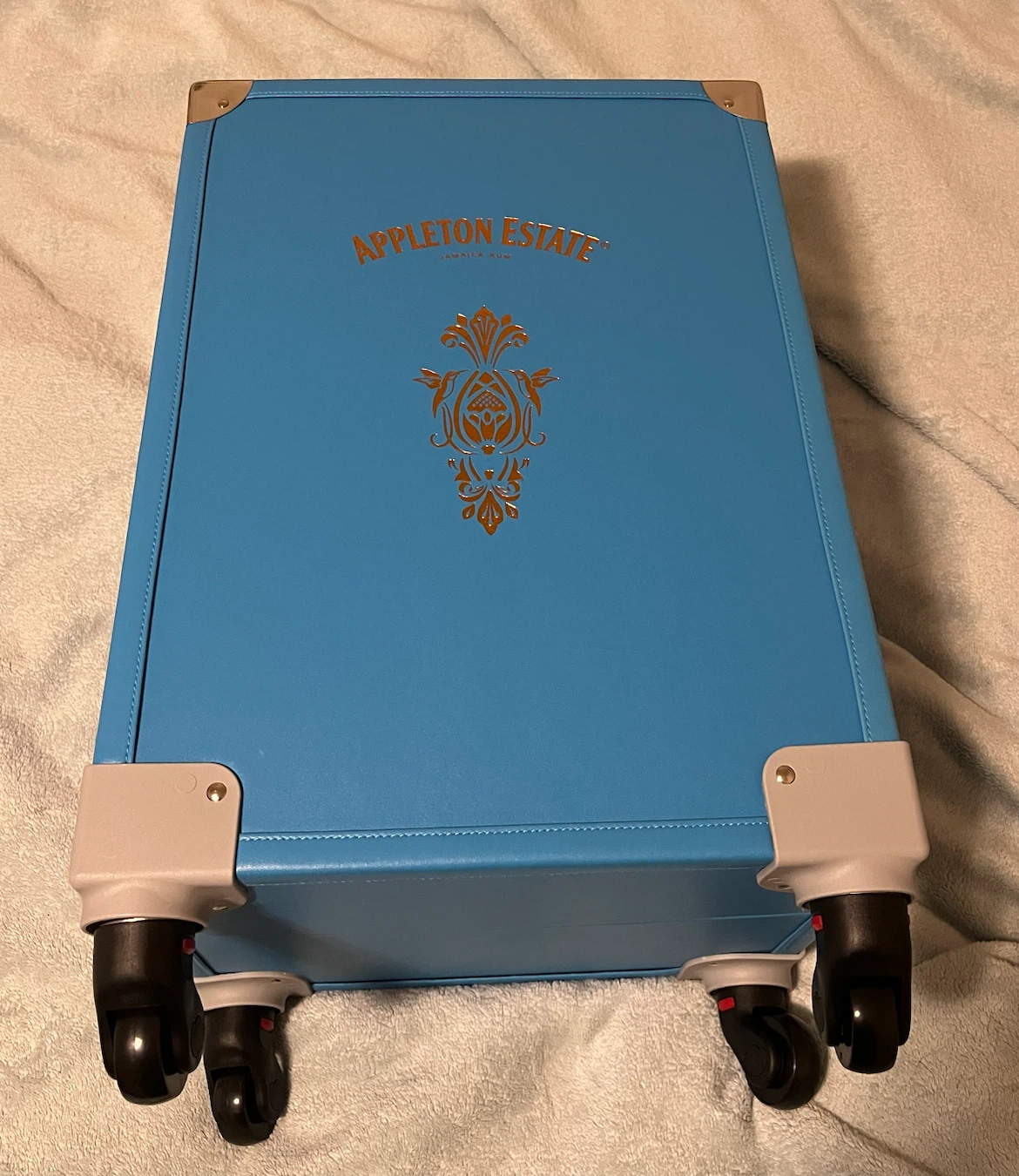New Appleton Travel Bar with Accessories