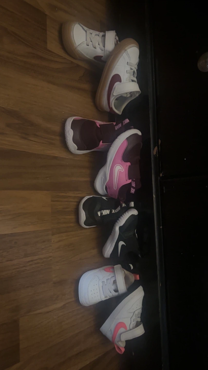 Children's Shoes Assortment - photo 4