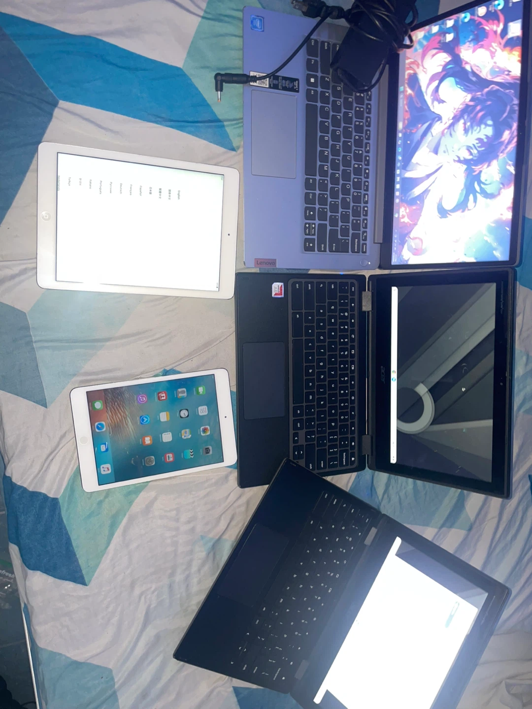 Apple/leovo/acer