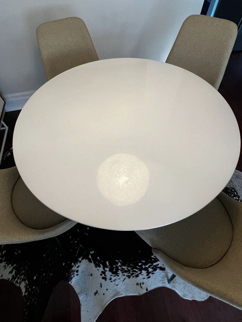 White Tuilp Dining Table / 4 MCM chairs - photo 3