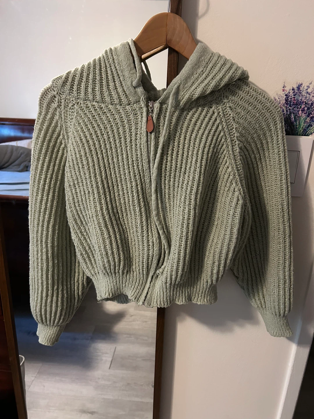 Light Green Cropped Knit Hoodie