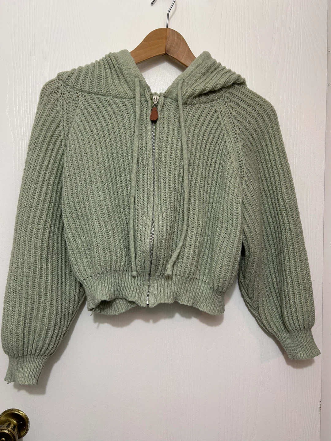 Light Green Cropped Knit Hoodie - photo 2