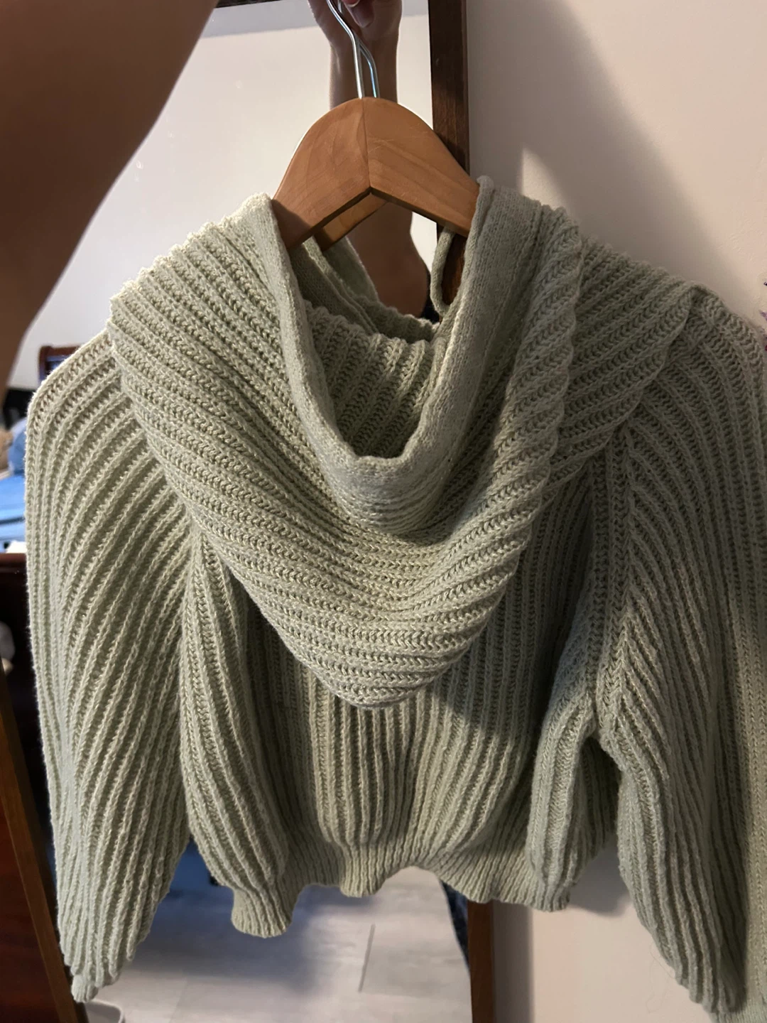 Light Green Cropped Knit Hoodie - photo 4