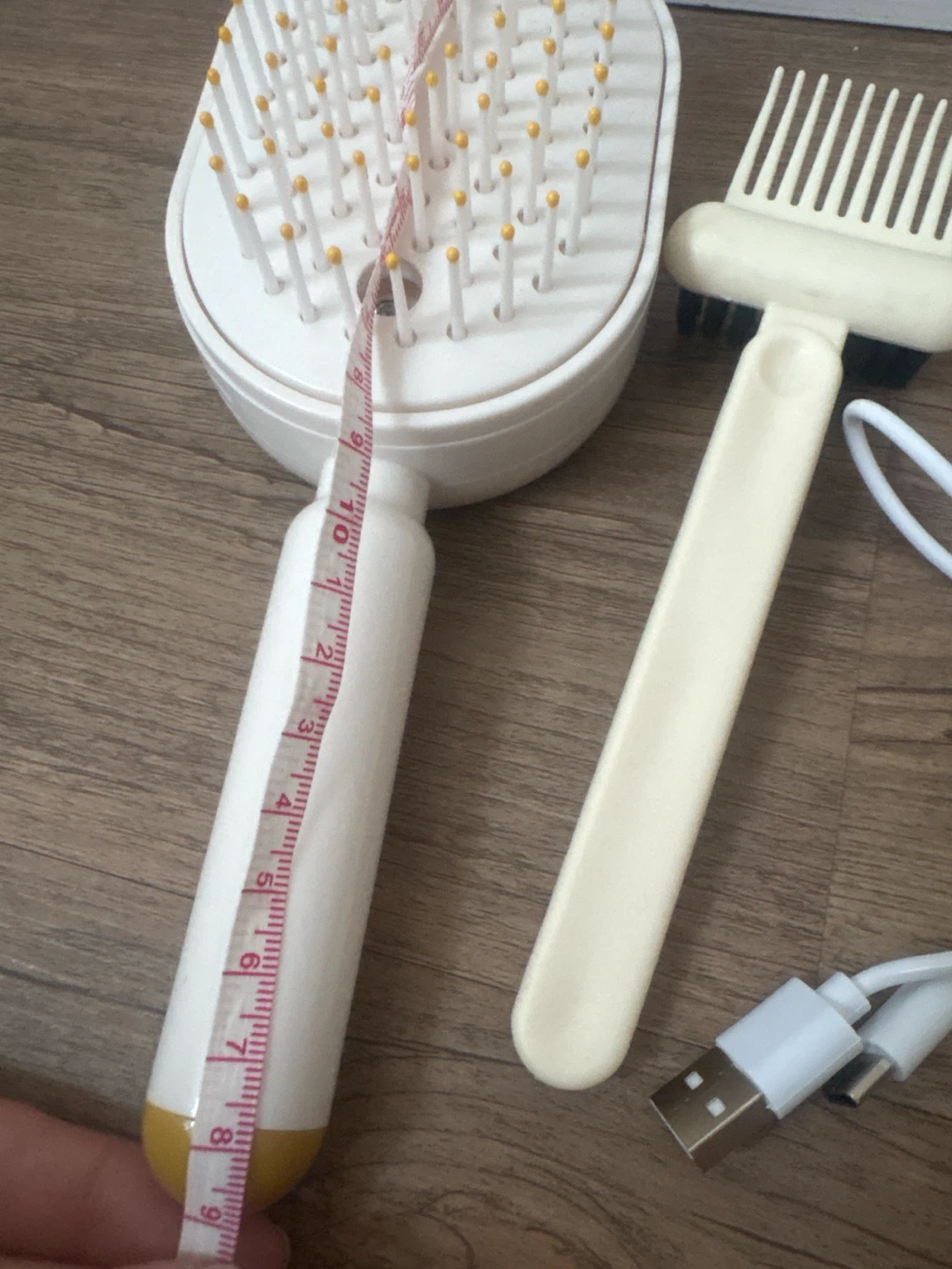Electric Scalp Massager Brush with USB Charging Cable - photo 3