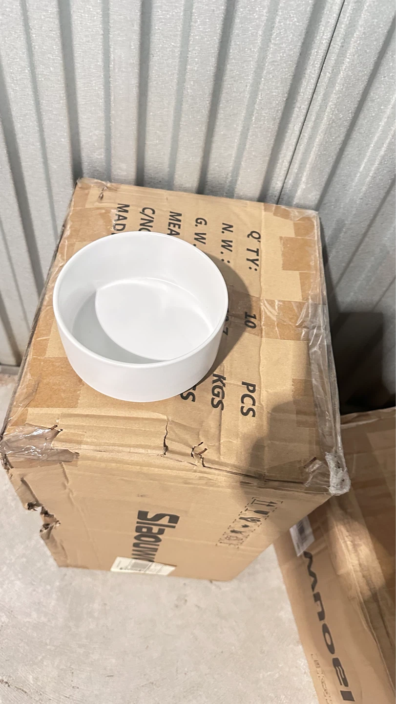 White Ceramic Pet Bowls with Bamboo Stand - photo 3