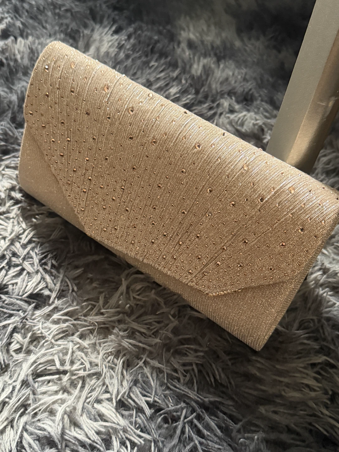 Pink Embroidered Clutch Handbag with Gold Handle - photo 2