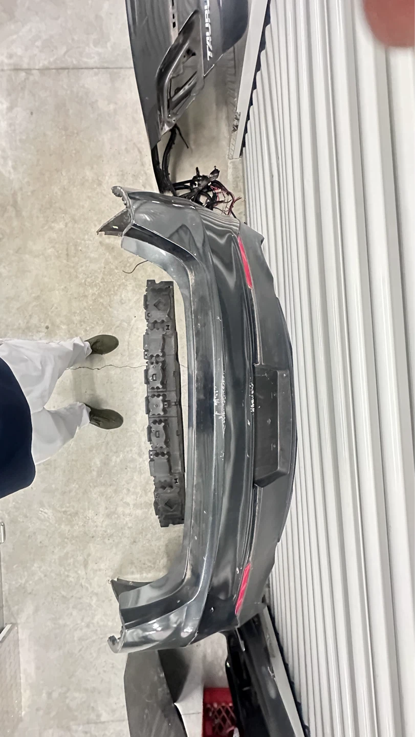 Ford Taurus Front Bumper & Grille - photo 4